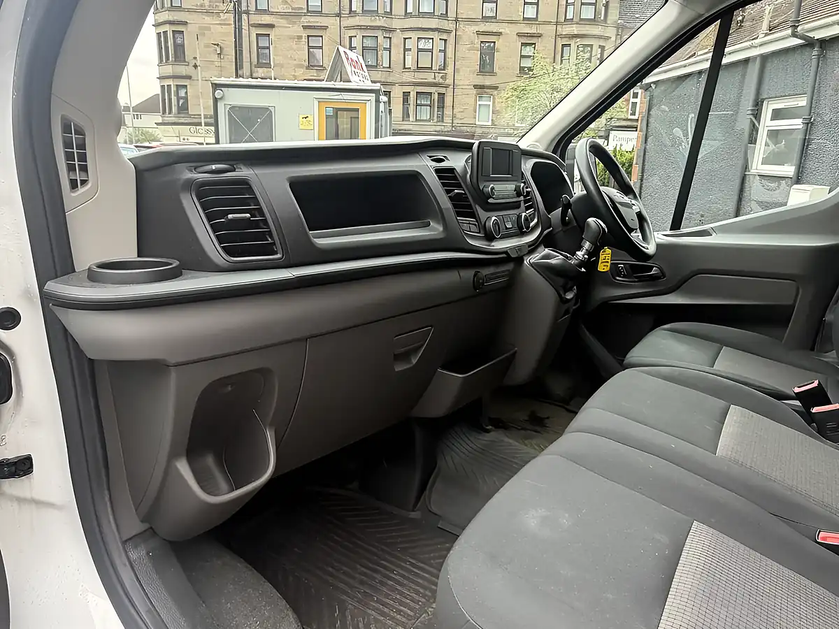 Used 2021 Ford Transit Leader Frozen White - Interior and Exterior details 10