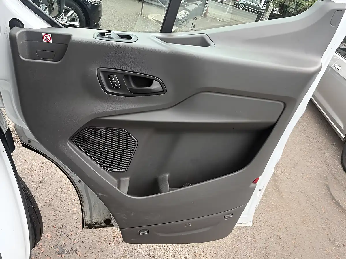 Used 2021 Ford Transit Leader Frozen White - Interior and Exterior details 20
