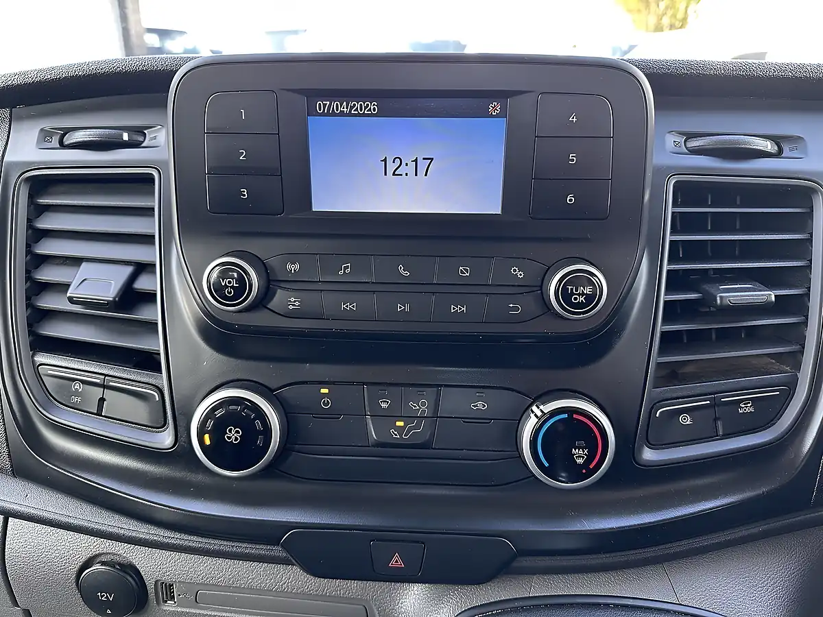 Used 2021 Ford Transit Leader Frozen White (solid Paint) - Interior and Exterior details 16