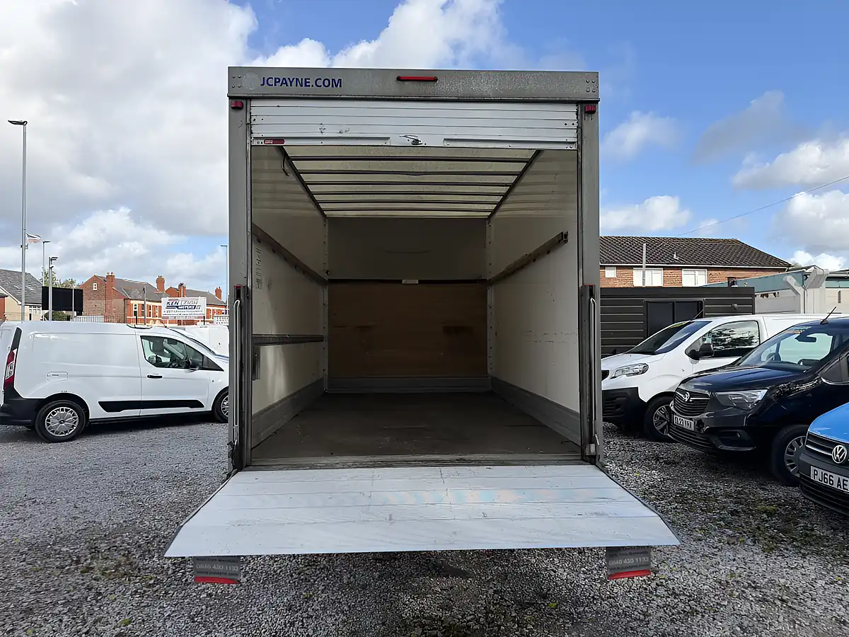Used 2021 Ford Transit Leader Luton White - Interior and Exterior details 19