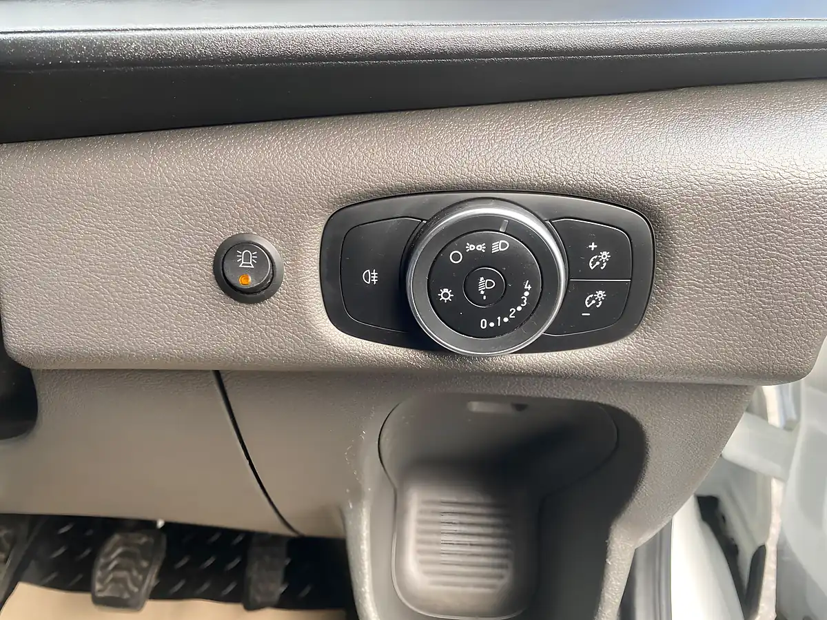 Used 2021 Ford Transit Leader White - Interior and Exterior details 13