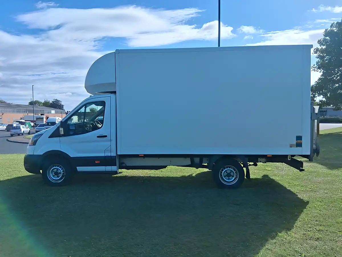 Used 2021 Ford Transit Luton White - Interior and Exterior details 2