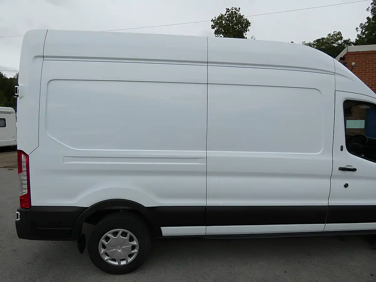 Used 2021 Ford Transit Trend Frozen White - Interior and Exterior details 14