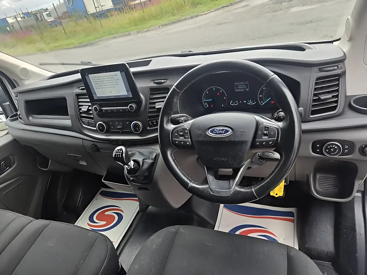 Used 2021 Ford Transit Trend Lwb White - Interior and Exterior details 10