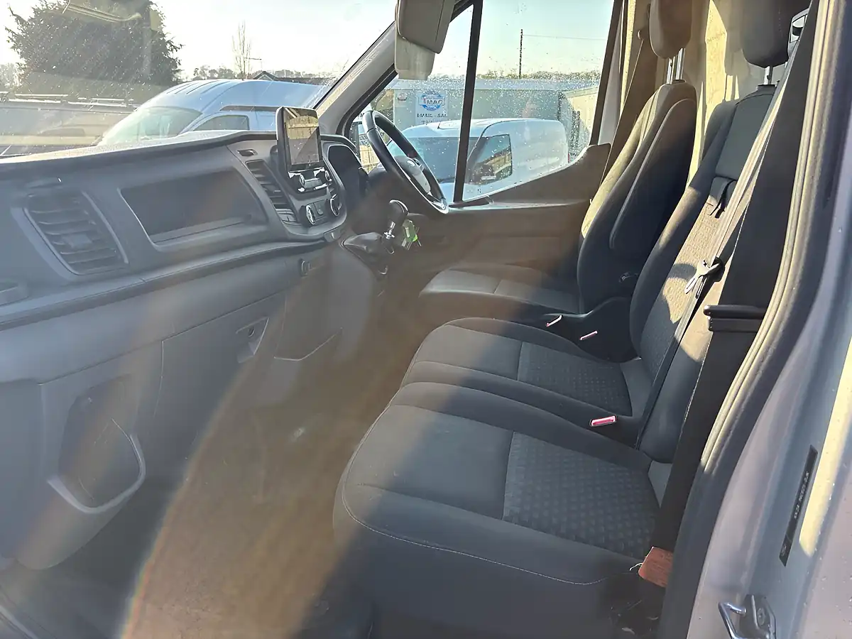 Used 2021 Ford Transit Trend Silver - Interior and Exterior details 13