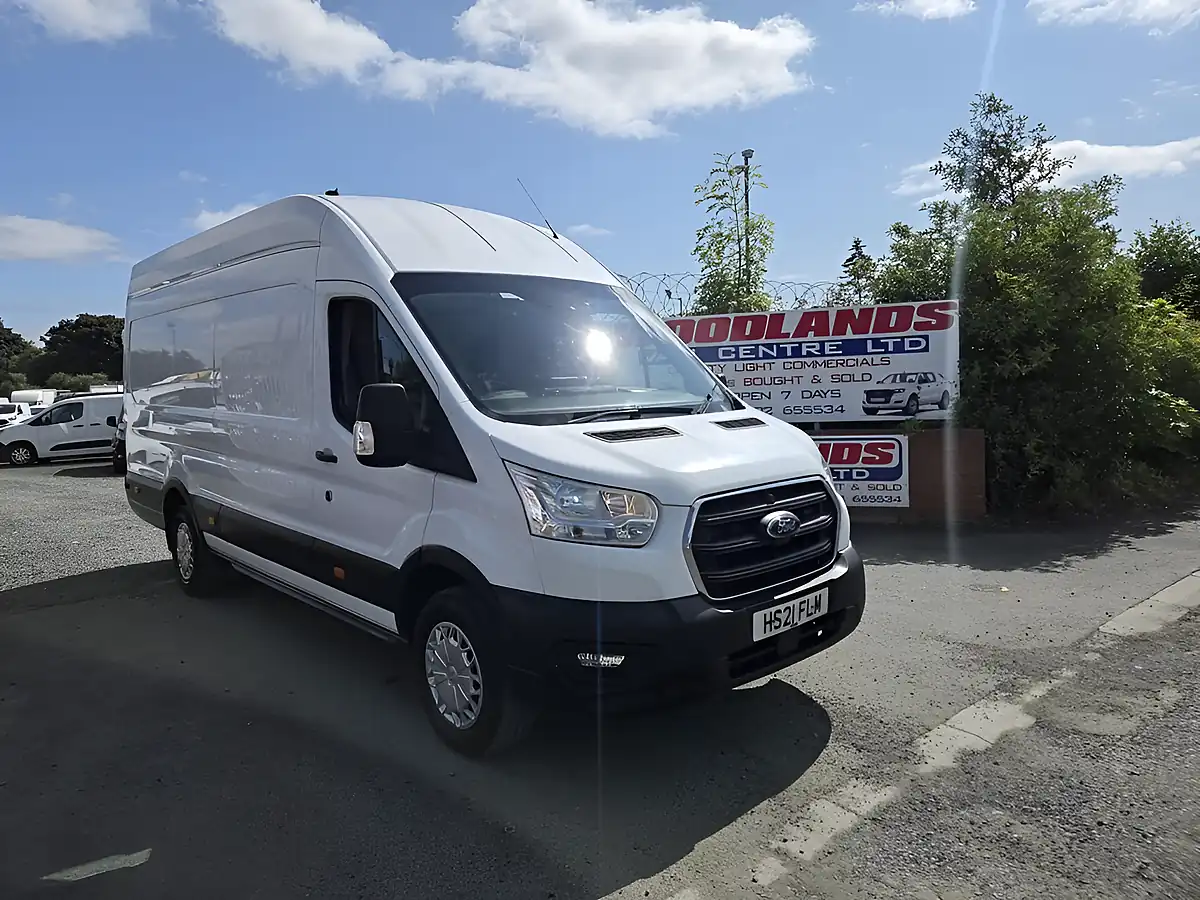 Used 2021 Ford Transit Trend White - Front View