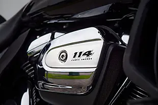 Used 2021 Harley-Davidson Electra Glide Ultra Limited Vivid Black - Interior and Exterior details 12