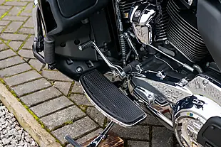 Used 2021 Harley-Davidson Electra Glide Ultra Limited Vivid Black - Interior and Exterior details 17