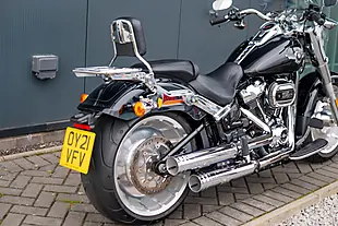 Used 2021 Harley-Davidson Fat Boy Vivid Black - Interior and Exterior details 14
