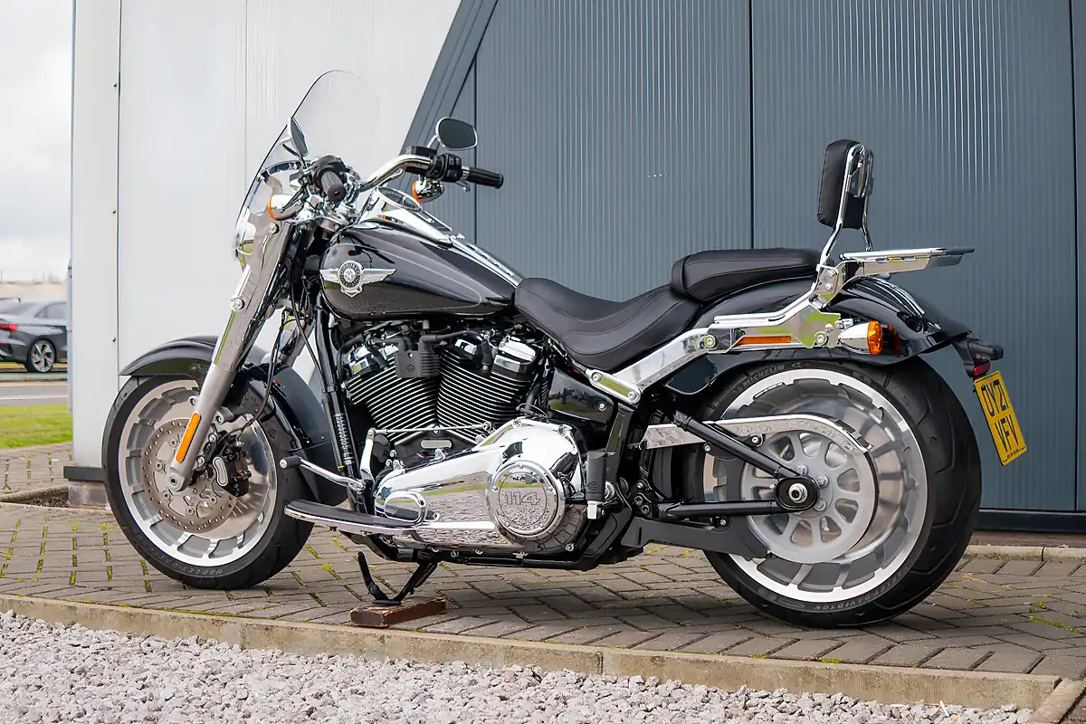 Used 2021 Harley-Davidson Fat Boy Vivid Black - Interior and Exterior details 15