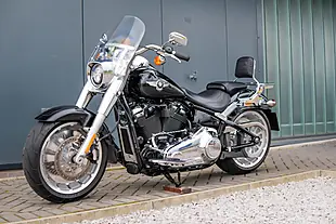 Used 2021 Harley-Davidson Fat Boy Vivid Black - Interior and Exterior details 16
