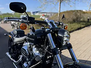 Used 2021 Harley-Davidson Fxbrs Breakout Black - Interior and Exterior details 10