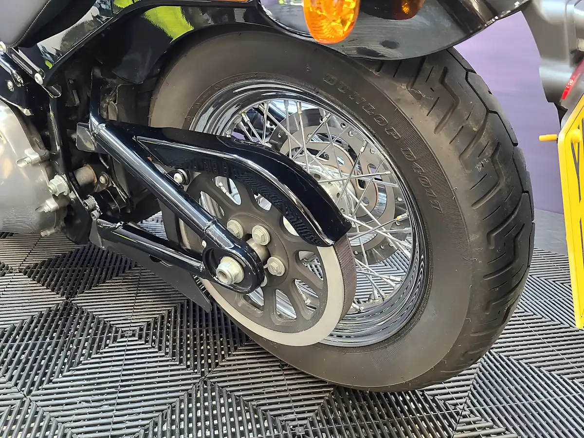 Used 2021 Harley-Davidson Fxst Softail Standard Black - Interior and Exterior details 18