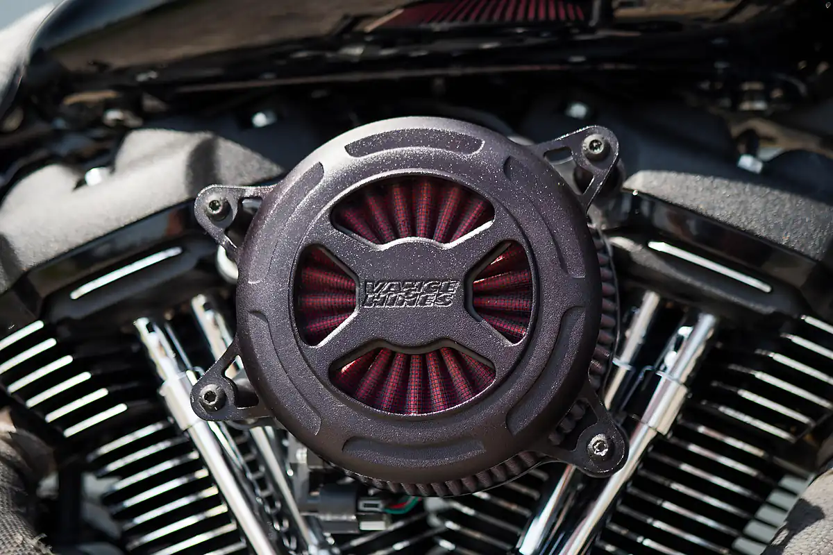 Used 2021 Harley-Davidson Low Rider S Vivid Black - Interior and Exterior details 10