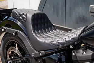 Used 2021 Harley-Davidson Low Rider S Vivid Black - Interior and Exterior details 12