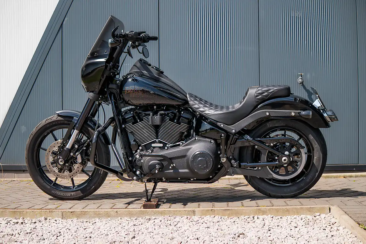 Used 2021 Harley-Davidson Low Rider S Vivid Black - Interior and Exterior details 15