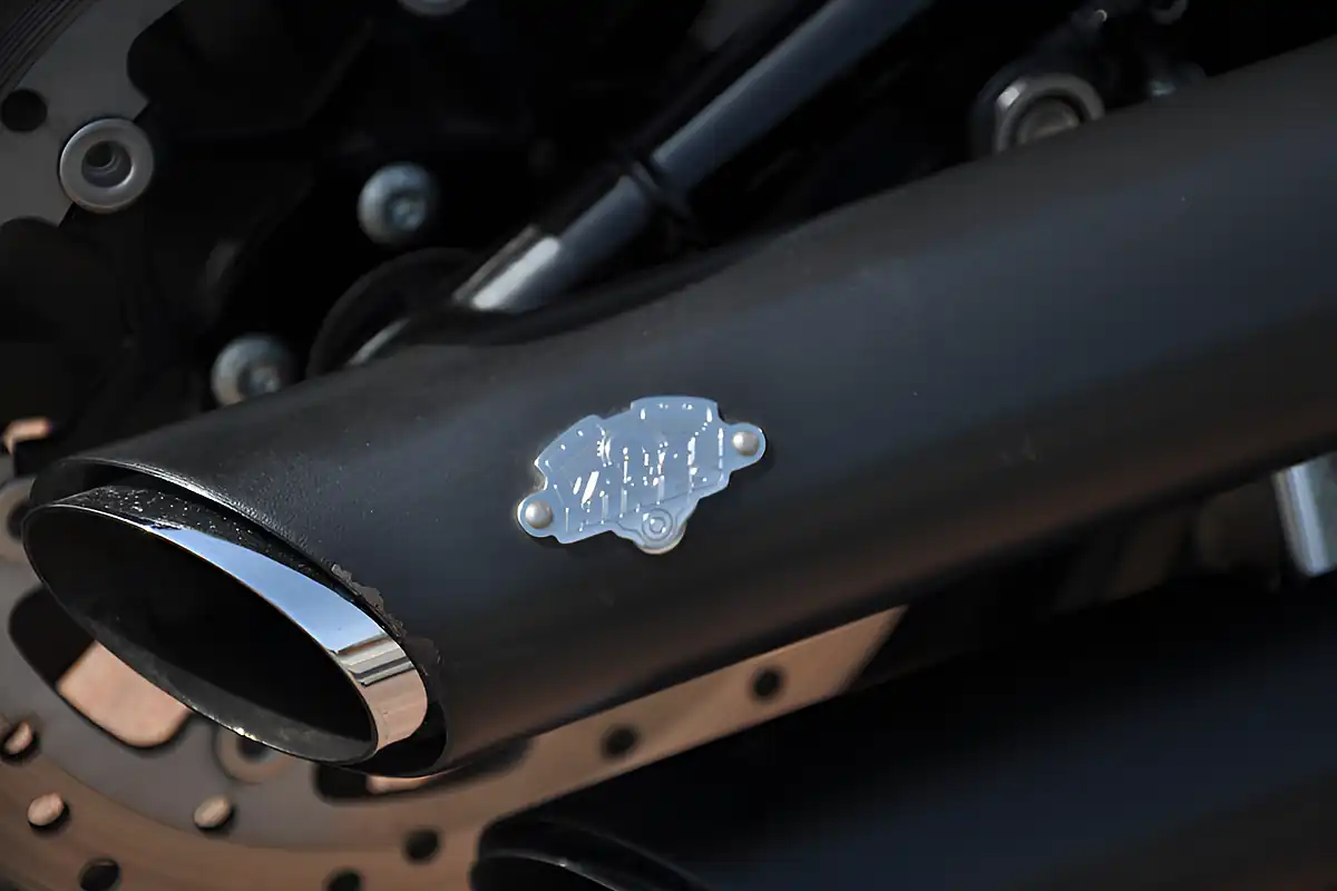 Used 2021 Harley-Davidson Softail Low Rider S Fxlrs Silver - Interior and Exterior details 3