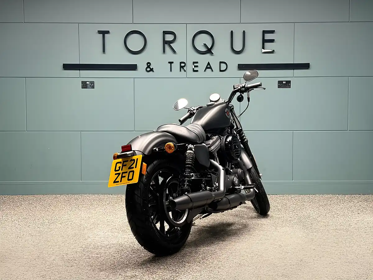 Used 2021 Harley-Davidson Sportster Iron 883 Black - Interior and Exterior details 4