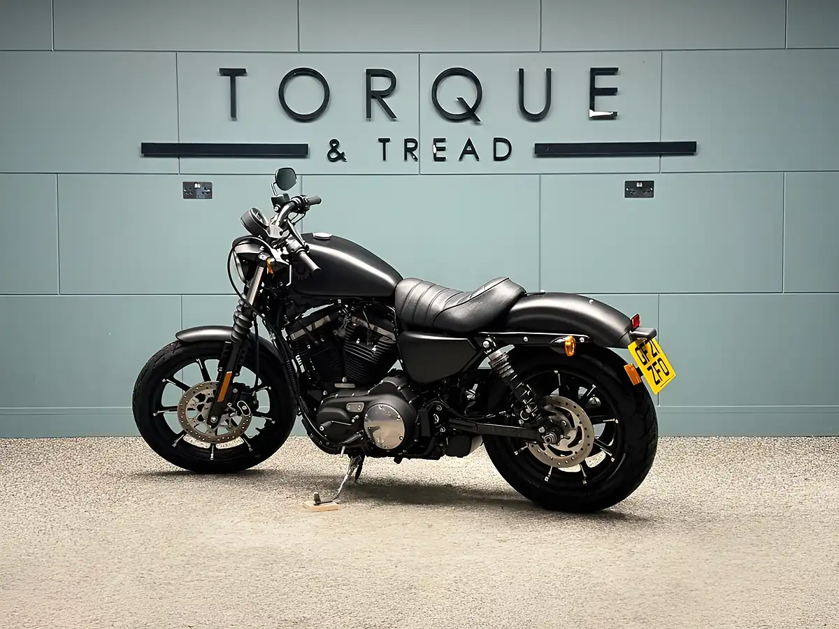 Used 2021 Harley-Davidson Sportster Iron 883 Black - Interior and Exterior details 7