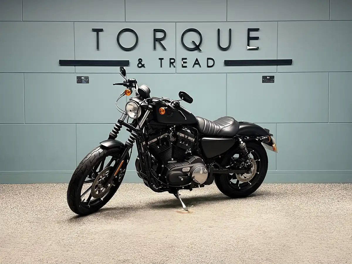 Used 2021 Harley-Davidson Sportster Iron 883 Black - Interior and Exterior details 9
