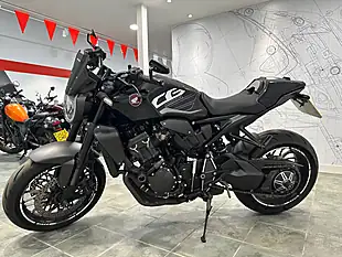 Used 2021 Honda CB1000R Black - Interior and Exterior details 4