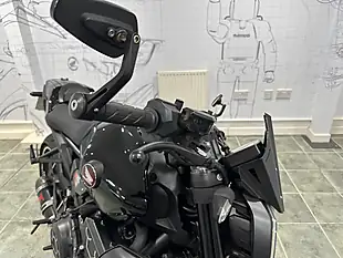 Used 2021 Honda CB1000R Black - Interior and Exterior details 6