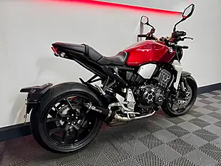Used 2021 Honda CB1000R Naked Red - Interior and Exterior details 3