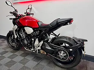 Used 2021 Honda CB1000R Naked Red - Interior and Exterior details 8