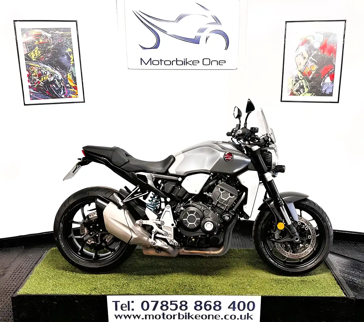 Used 2021 Honda CB1000R Neo Sport Silver - Front View