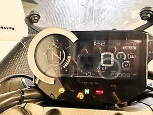Used 2021 Honda CB1000R Neo Sport Silver - Interior and Exterior details 12
