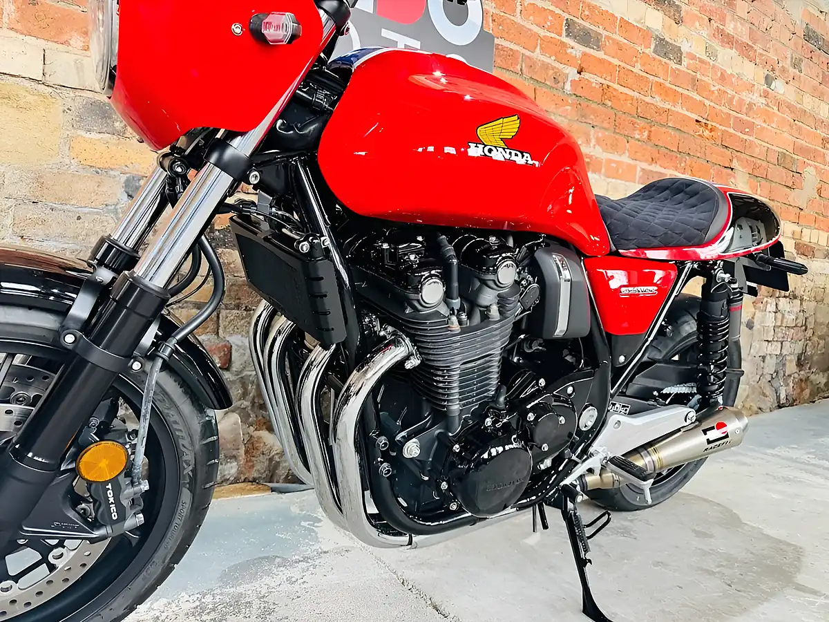 Used 2021 Honda CB1100 RS 5Four Limited Edition Black - Interior and Exterior details 15