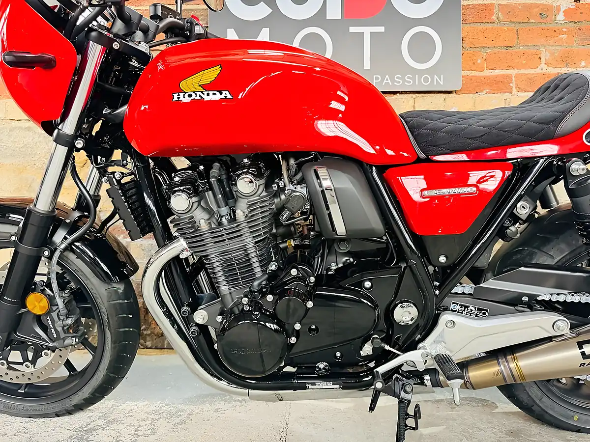 Used 2021 Honda CB1100 RS 5Four Limited Edition Black - Interior and Exterior details 16