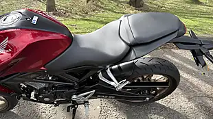 Used 2021 Honda CB125R Red - Interior and Exterior details 13