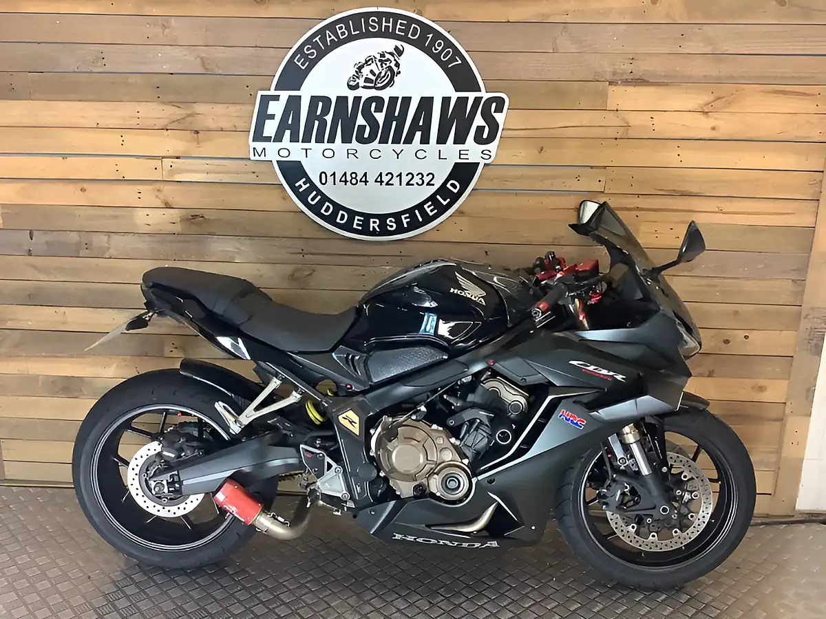 Used 2021 Honda Cbr Black - Front View
