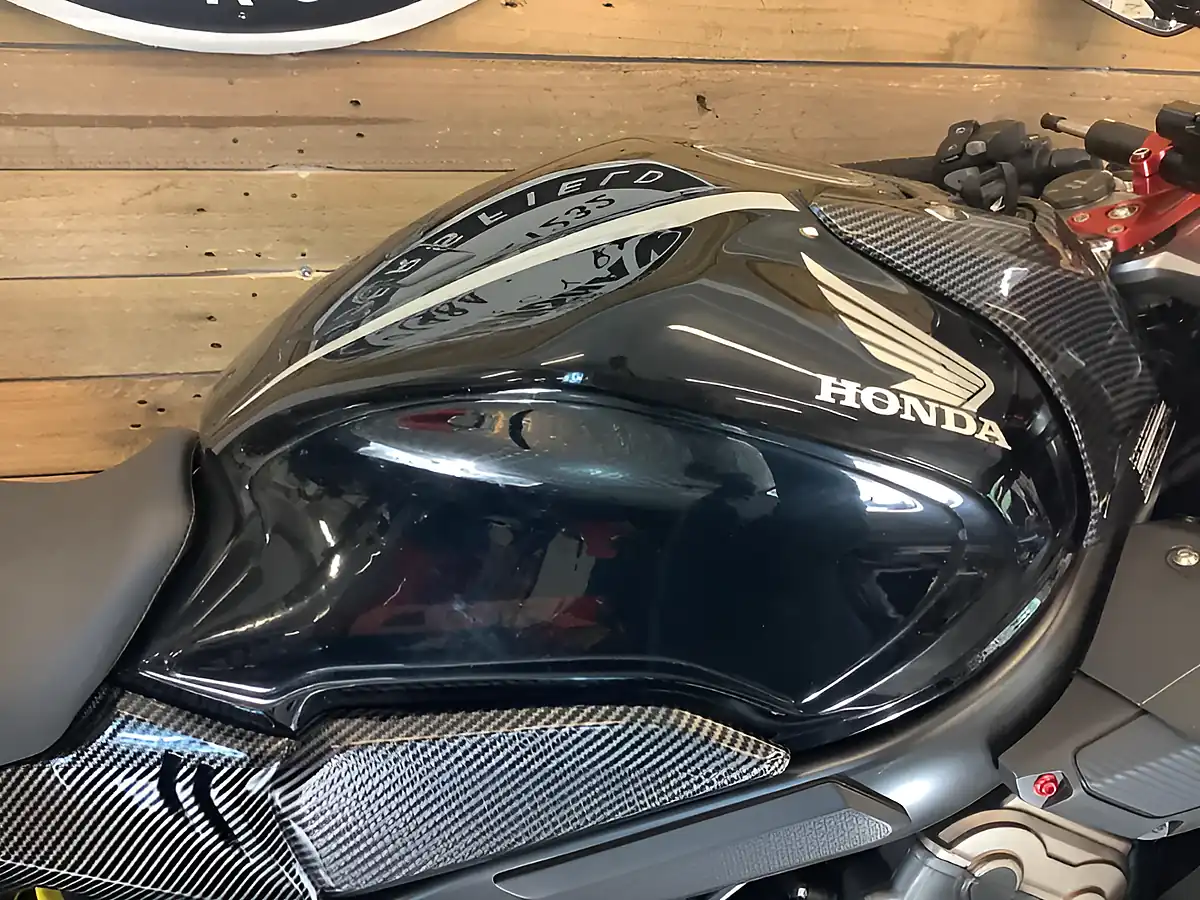 Used 2021 Honda Cbr Black - Interior and Exterior details 10