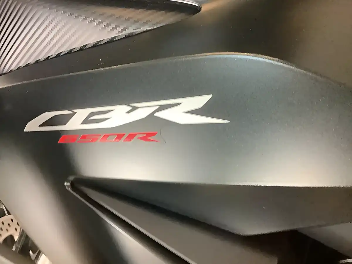 Used 2021 Honda Cbr Black - Interior and Exterior details 11