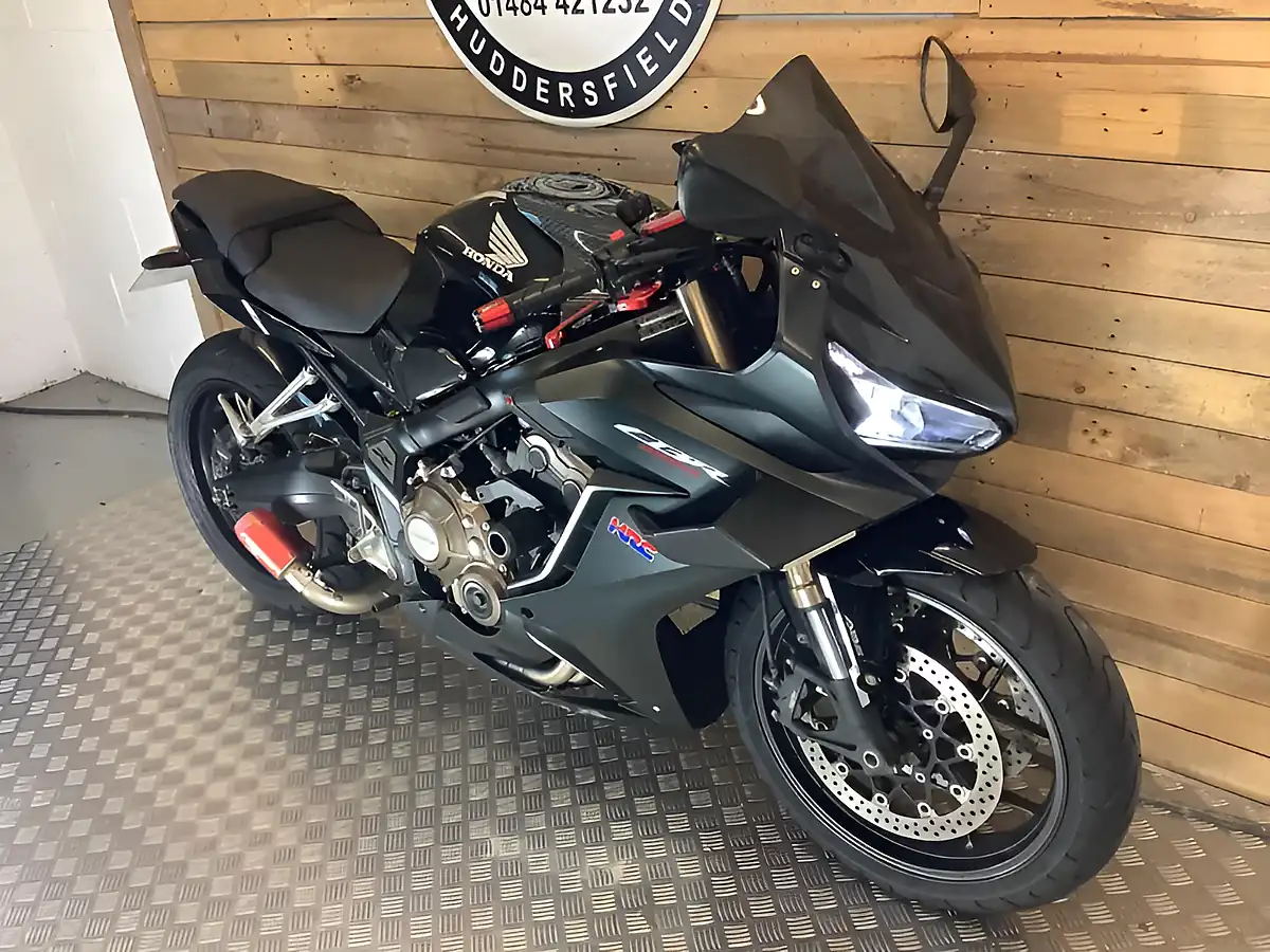 Used 2021 Honda Cbr Black - Interior and Exterior details 5