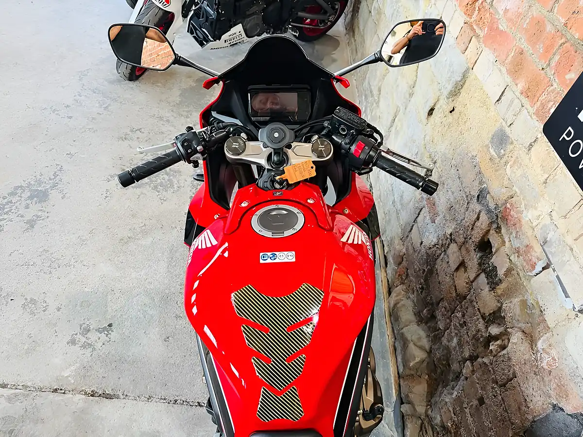 Used 2021 Honda Cbr650r Abs Red - Interior and Exterior details 19