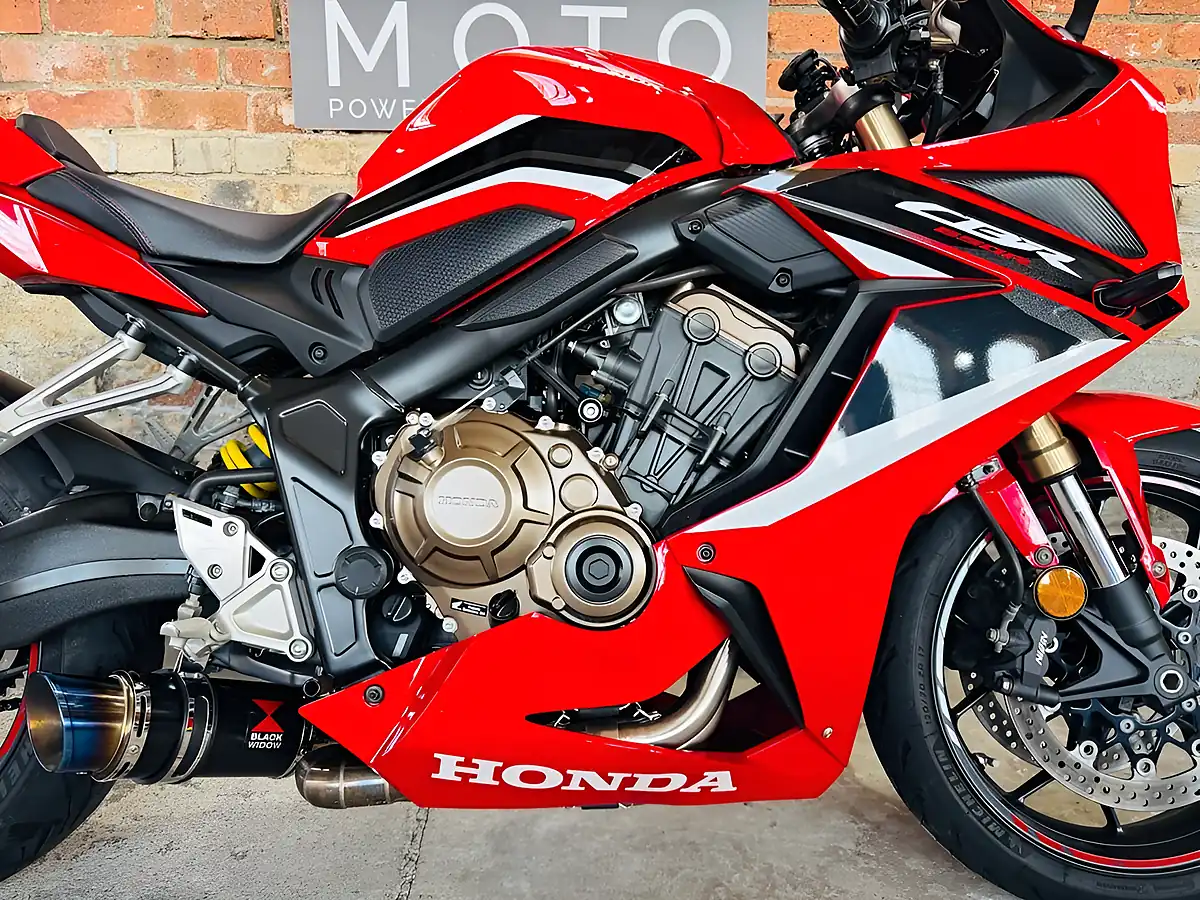 Used 2021 Honda Cbr650r Abs Red - Interior and Exterior details 6