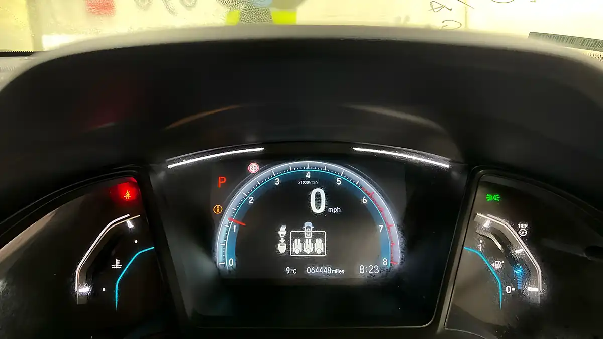 Used 2021 Honda Civic Se Grey - Interior and Exterior details 9