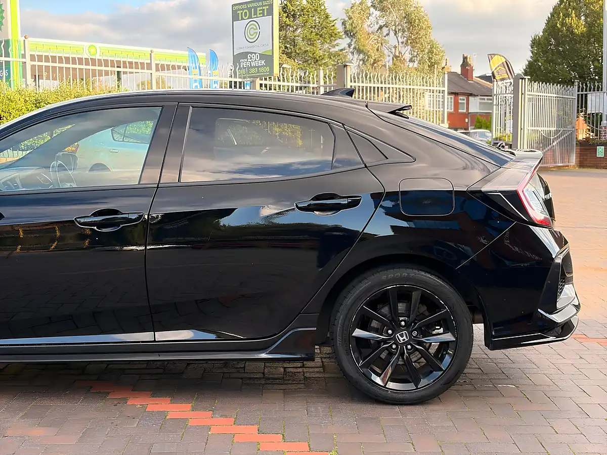 Used 2021 Honda Civic Sport Black - Interior and Exterior details 12