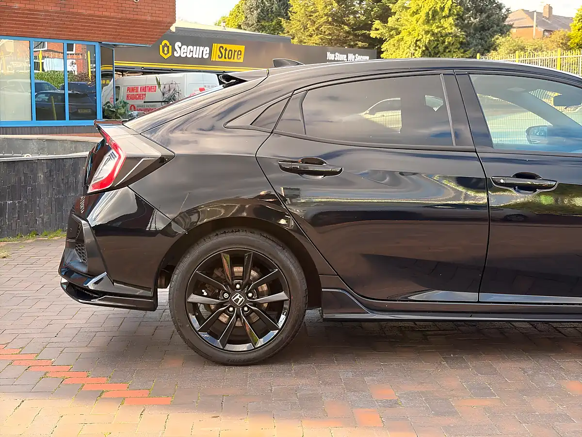 Used 2021 Honda Civic Sport Black - Interior and Exterior details 14