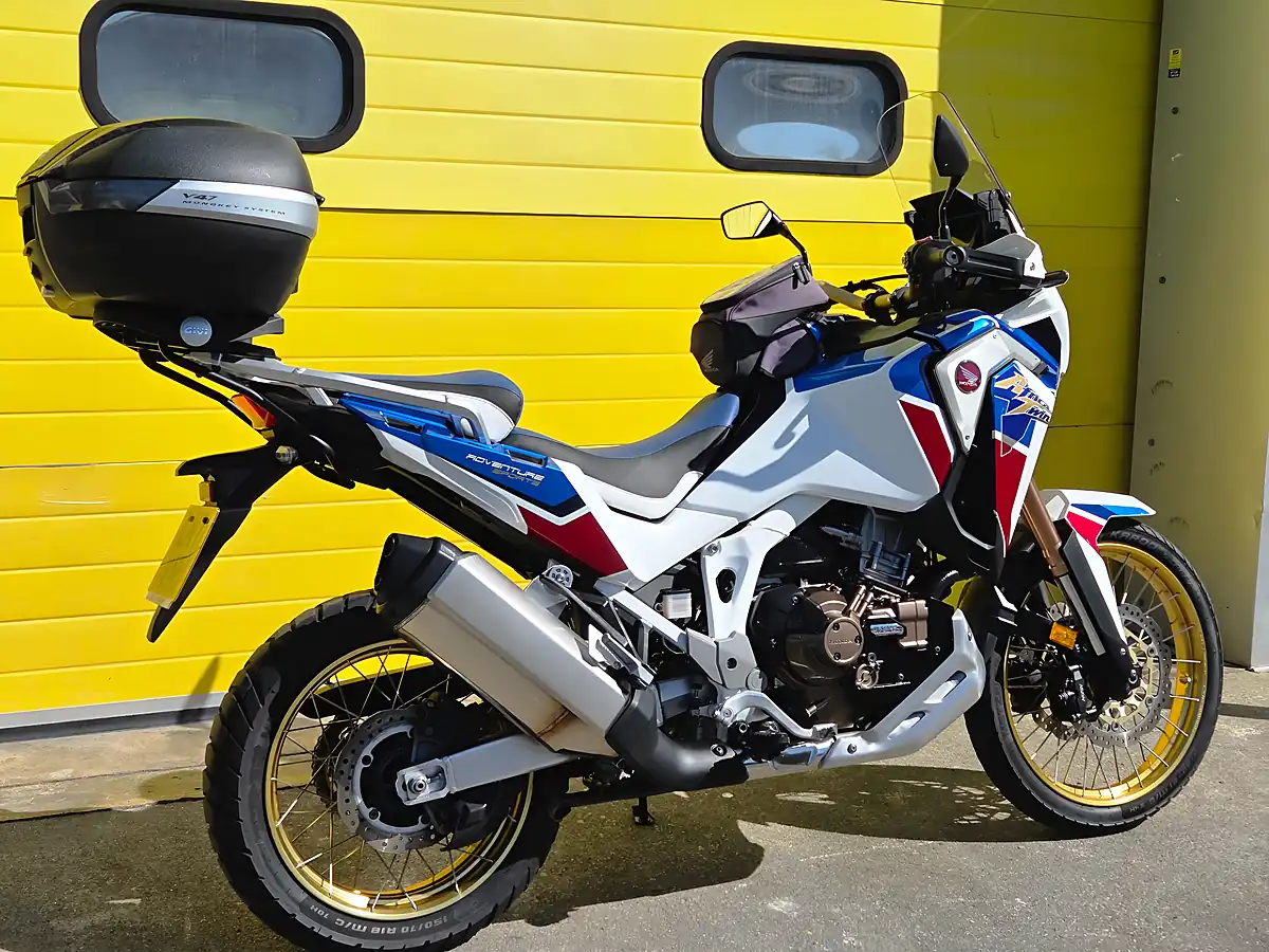 Used 2021 Honda CRF1100L Adventure Sports White - Interior and Exterior details 4