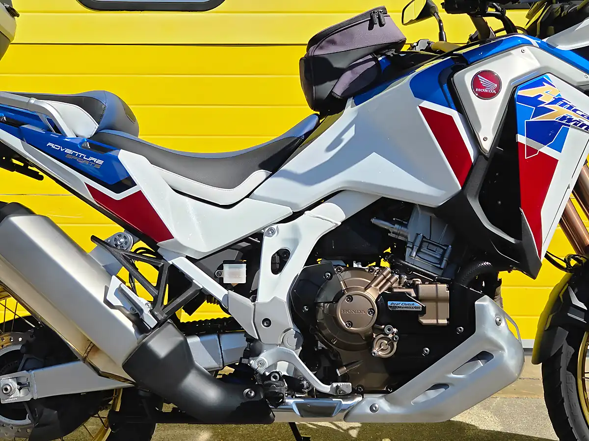 Used 2021 Honda CRF1100L Adventure Sports White - Interior and Exterior details 6