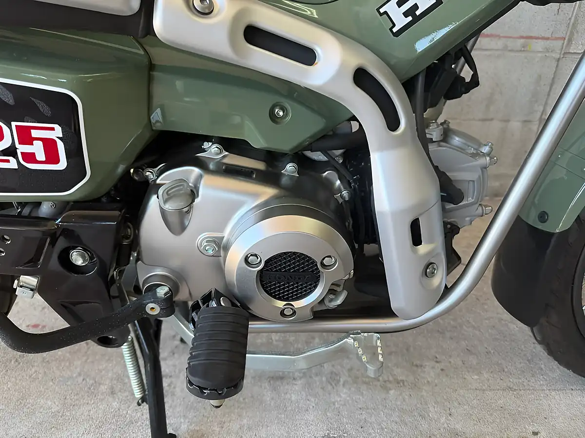 Used 2021 Honda CT125 Hunter Cub Green - Interior and Exterior details 16