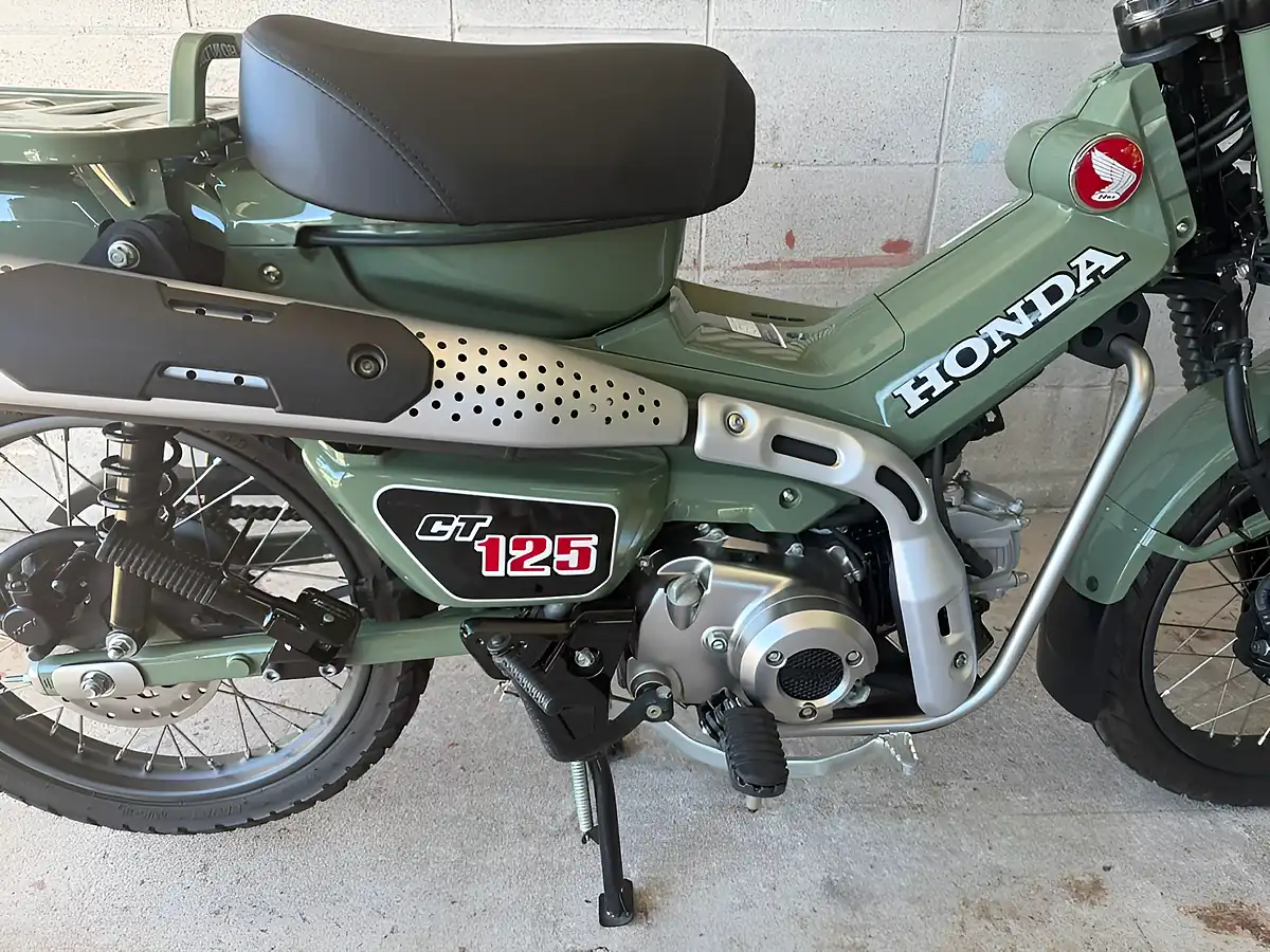 Used 2021 Honda CT125 Hunter Cub Green - Interior and Exterior details 17