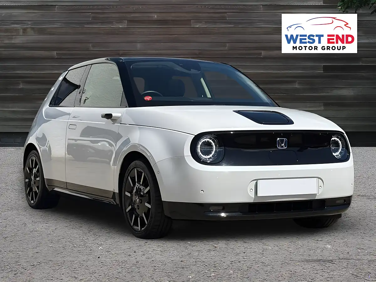 Used 2021 Honda E Advance White - Front View