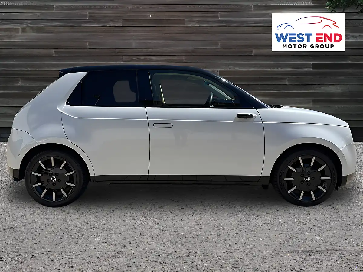 Used 2021 Honda E Advance White - Interior and Exterior details 2