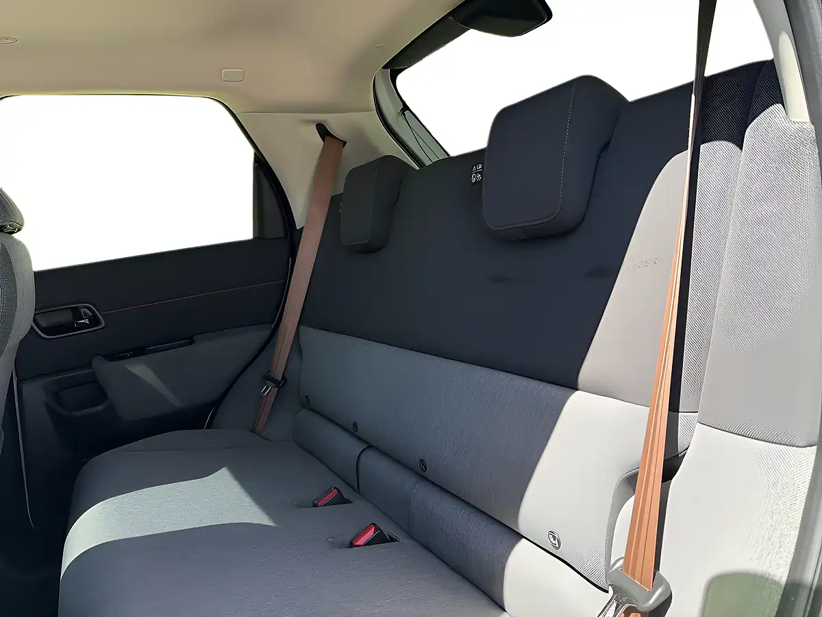 Used 2021 Honda E Advance White - Interior and Exterior details 20