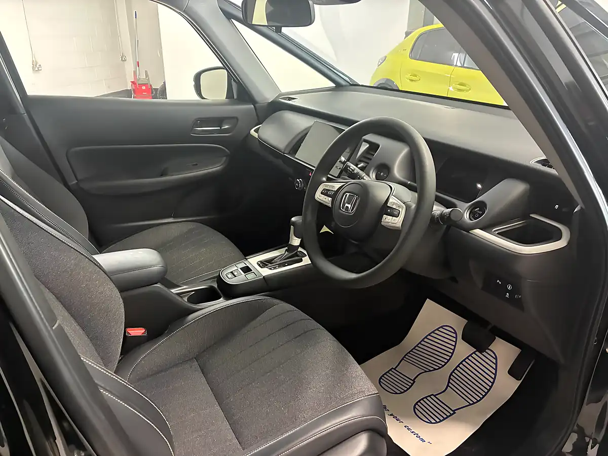 Used 2021 Honda Jazz Sr Black - Interior and Exterior details 11